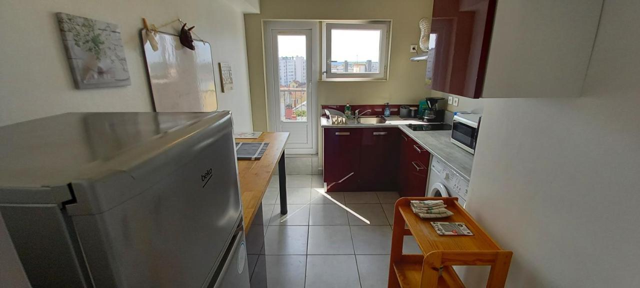 La Dolce Vita -T2 52M2- Dernier Etage- Terrasse-Parking-Wifi Fibre Apartment Tarbes Exterior photo